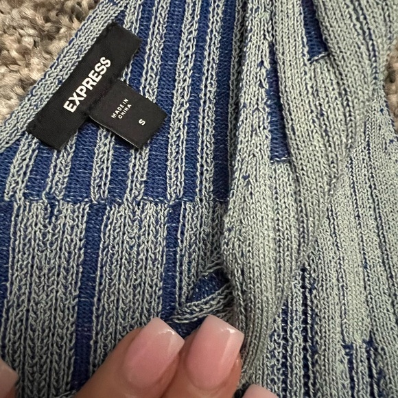 Express Tank Top - Picture 3 of 3